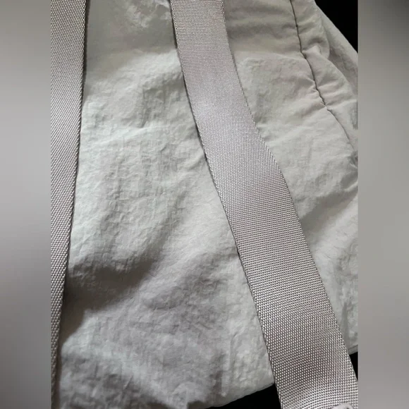 Lululemon City Adventurer Backpack *Mini 12L
Muse - Picture 11 of 12